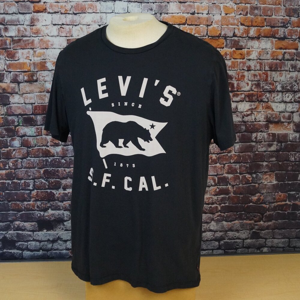 Levis Bear Flag SF CAL 1873 San Fran Cali Logo Red Tab T-Shirt Tee Shirt Mens XL